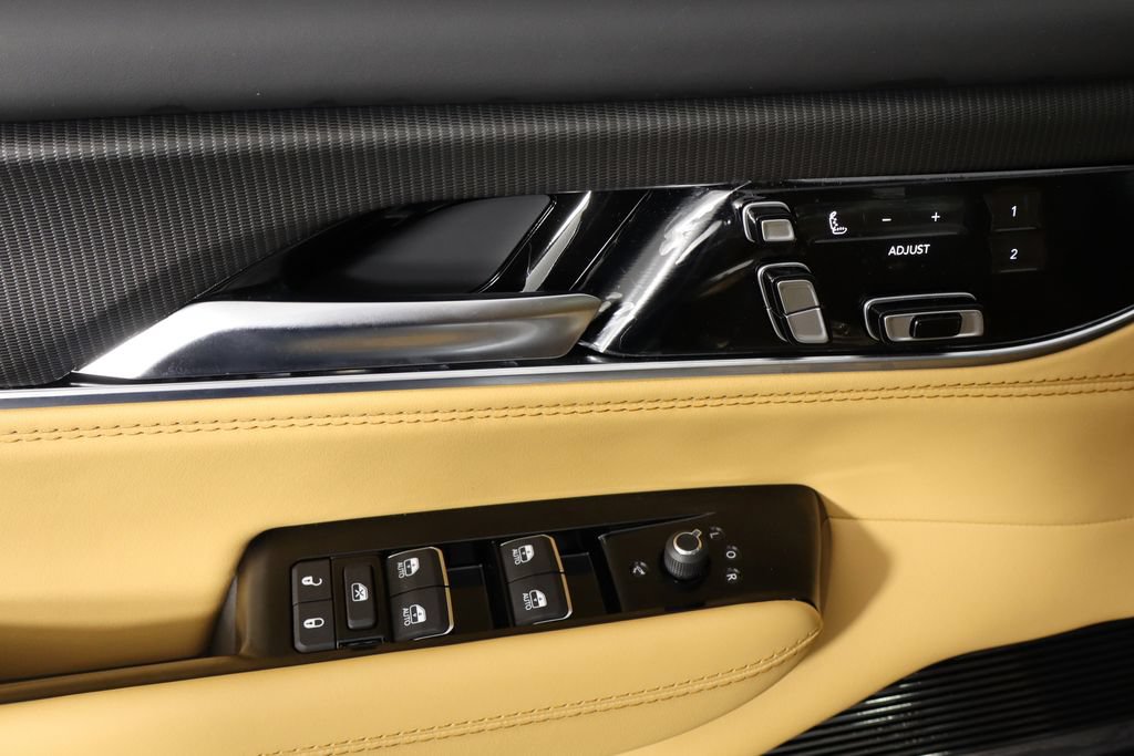 New 2026 Jeep Grand Wagoneer Summit AWD/4WD image 23