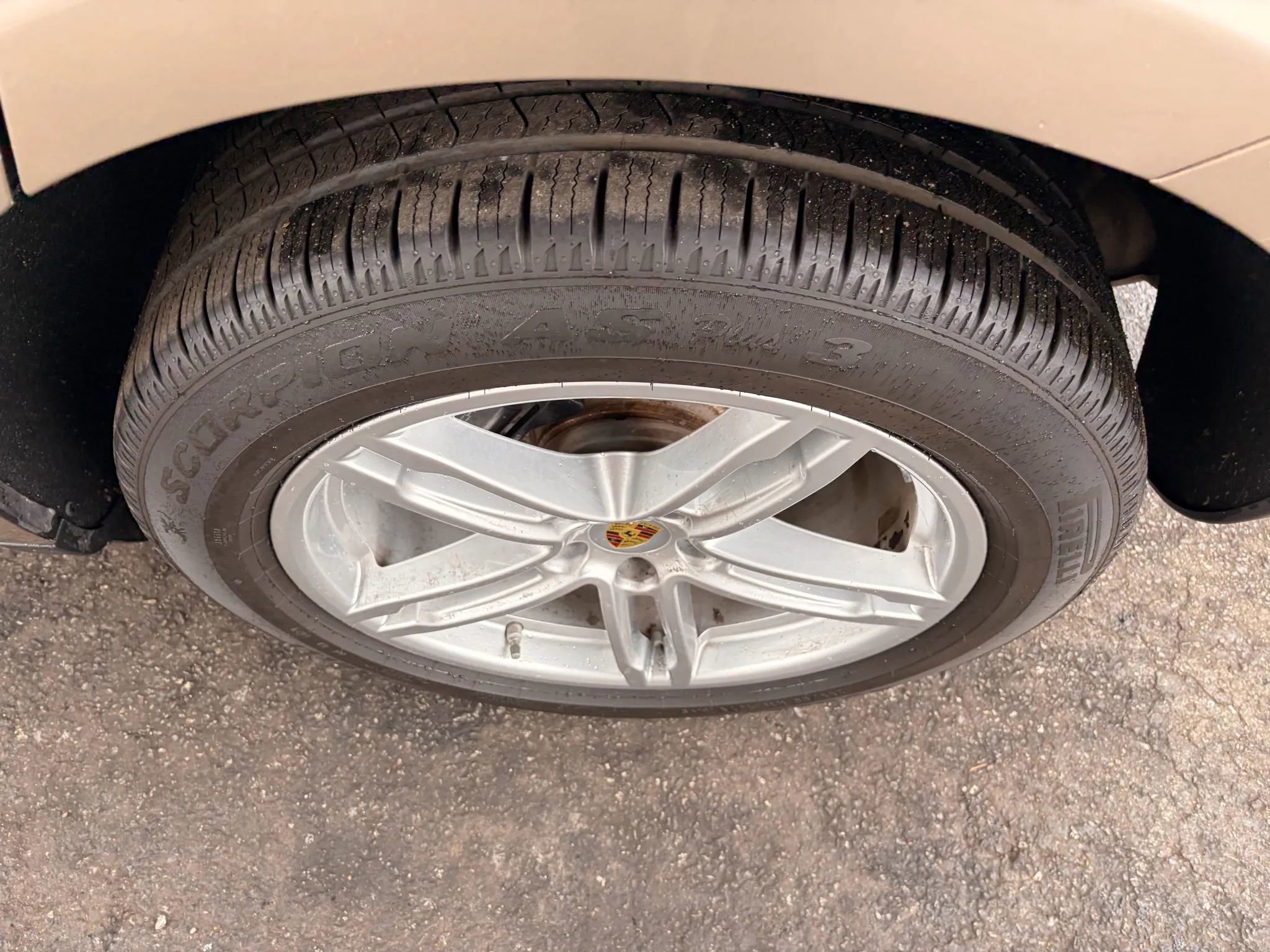 Used 2017 Porsche Macan image 94