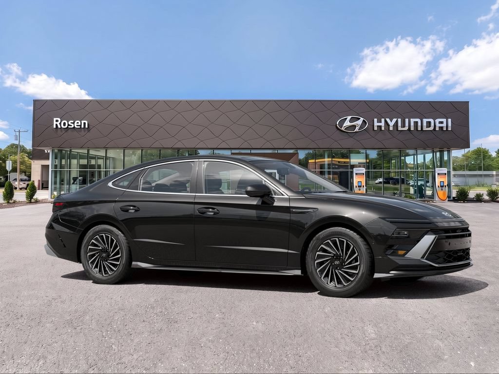 New 2026 Hyundai Sonata Limited FWD image 5