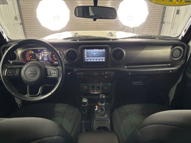 Used 2019 Jeep Wrangler Sport S AWD/4WD image 14