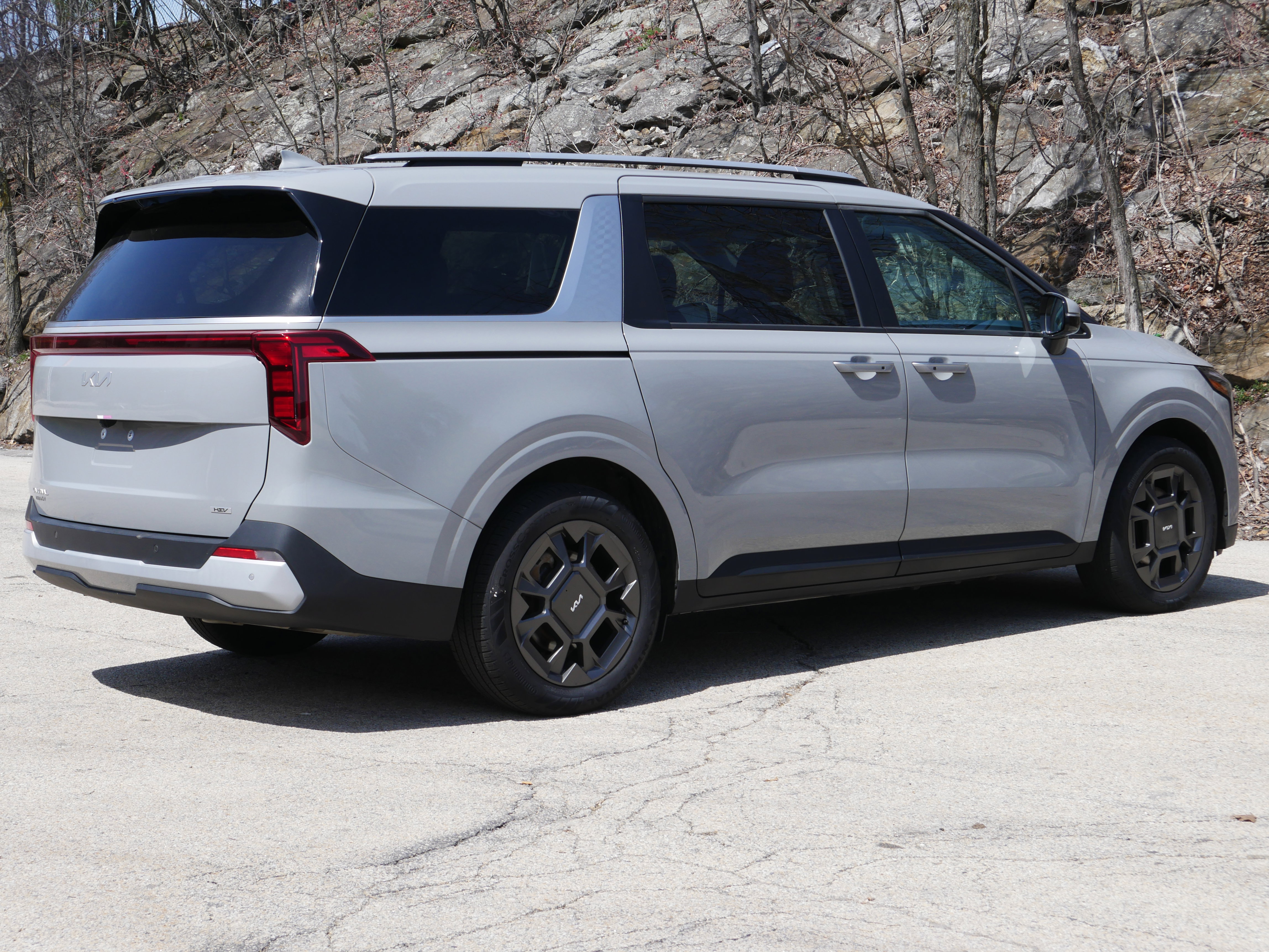 Certified 2025 Kia Carnival EX image 6