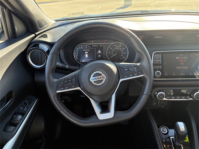 Used 2020 Nissan Kicks SR image 17