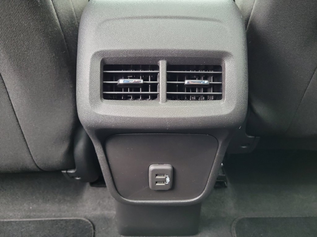 Used 2022 Chevrolet Equinox LT FWD image 17