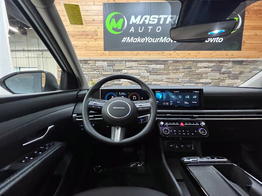 Used 2026 Hyundai Tucson SEL AWD/4WD image 26