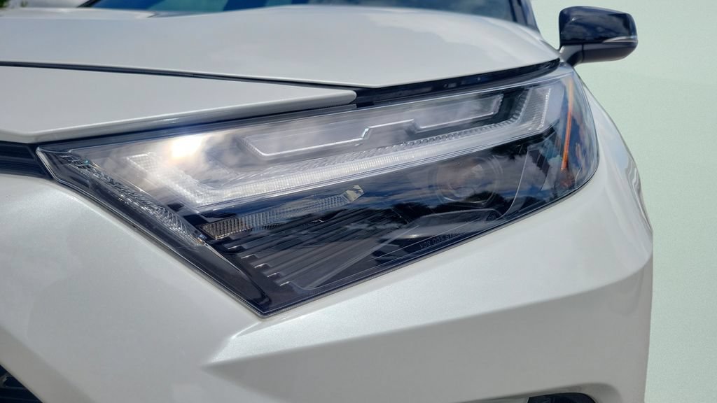 Certified 2024 Toyota RAV4 XSE AWD/4WD image 24