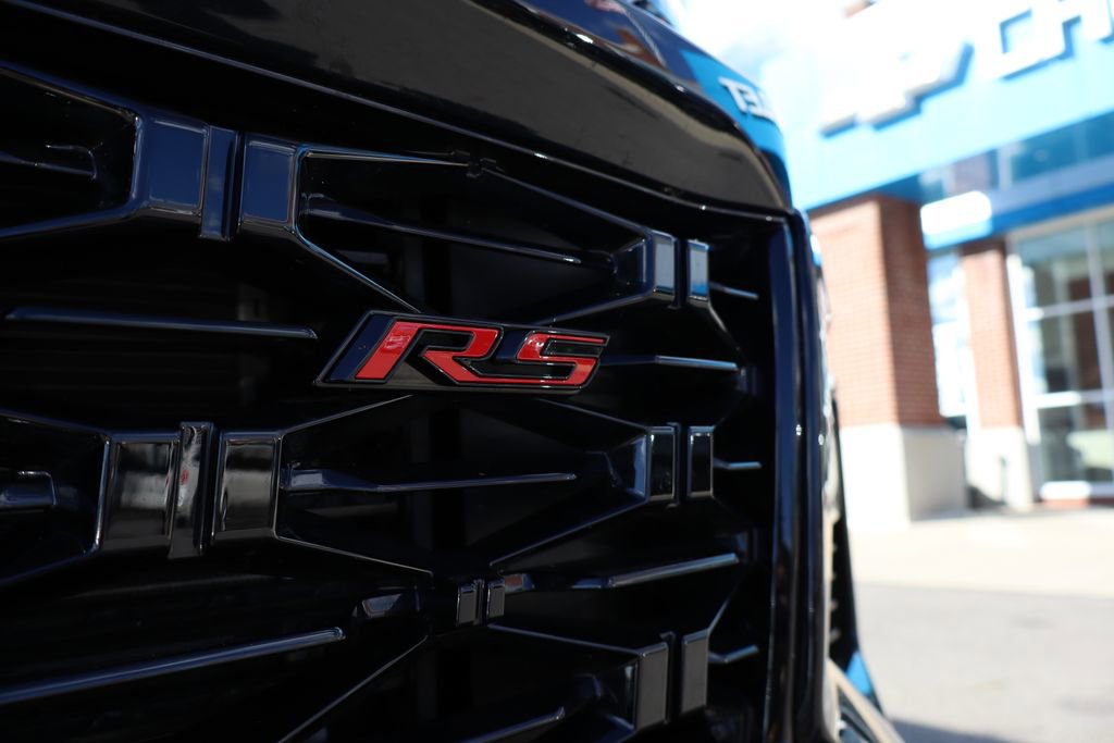 Used 2024 Chevrolet Traverse RS w/ LPO, Floor Liner Package image 7