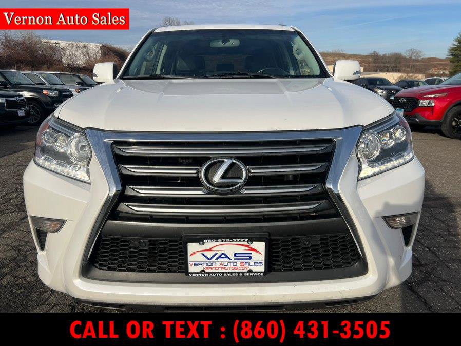 Used 2018 Lexus GX 460 w/ Navigation Package image 2