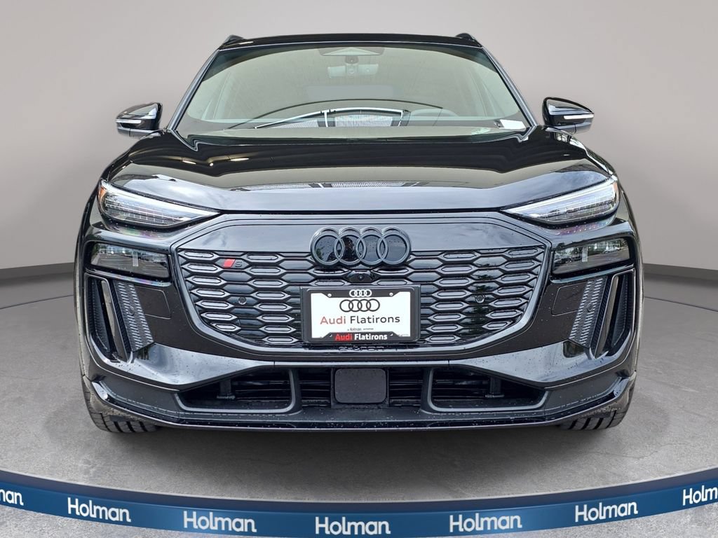 New 2027 Audi SQ6 e-tron Premium Plus AWD/4WD image 2