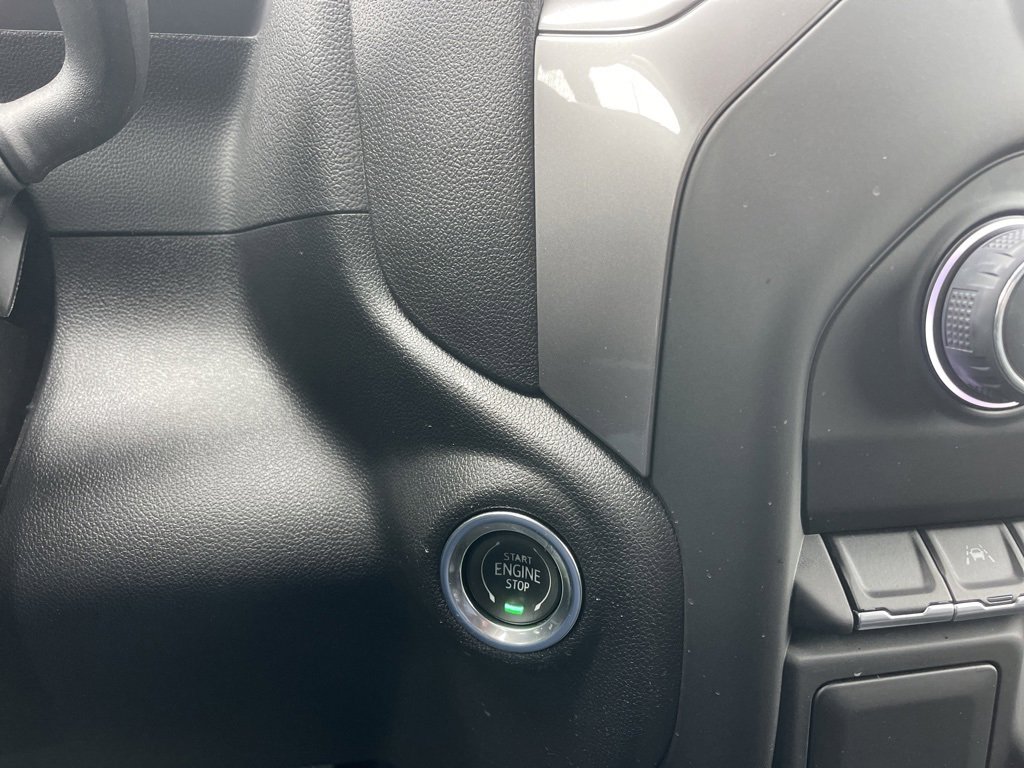 Used 2023 Chevrolet Silverado 1500 Custom w/ Rally Edition image 19