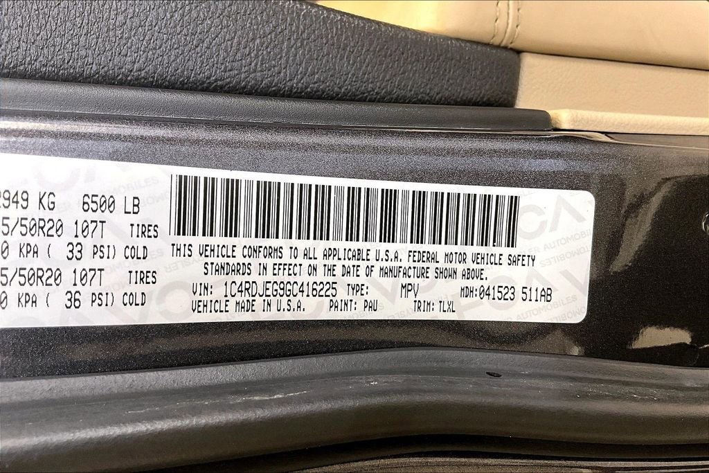 Used 2016 Dodge Durango Citadel w/ Premium Entertainment Group image 36