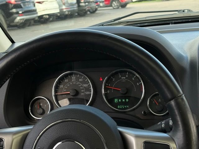 Used 2012 Jeep Compass Limited w/ Sun/Sound Group image 7