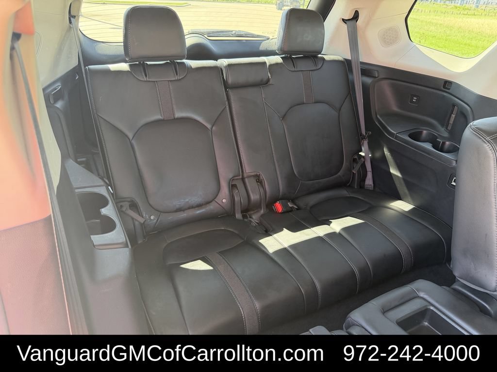 Used 2025 Honda Pilot Touring image 32