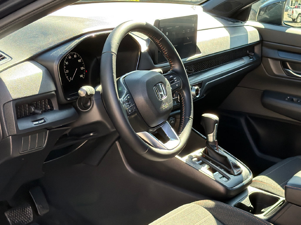 Used 2026 Honda CR-V Sport image 14