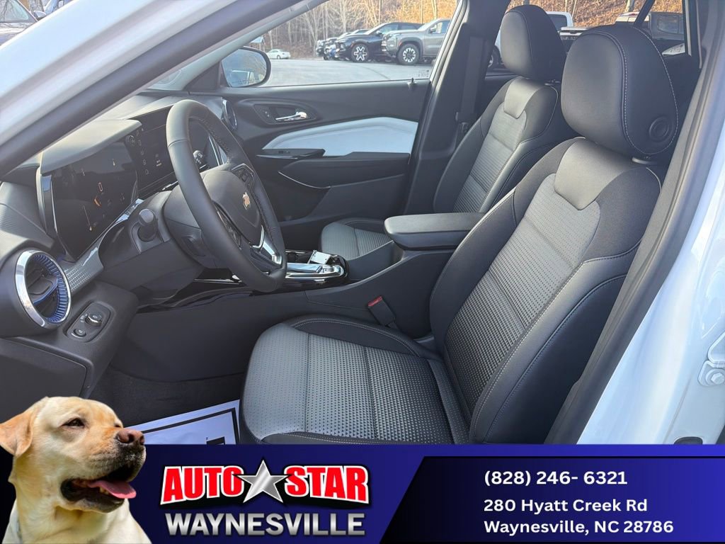 New 2025 Chevrolet Trax LT w/ LT Convenience Package image 12