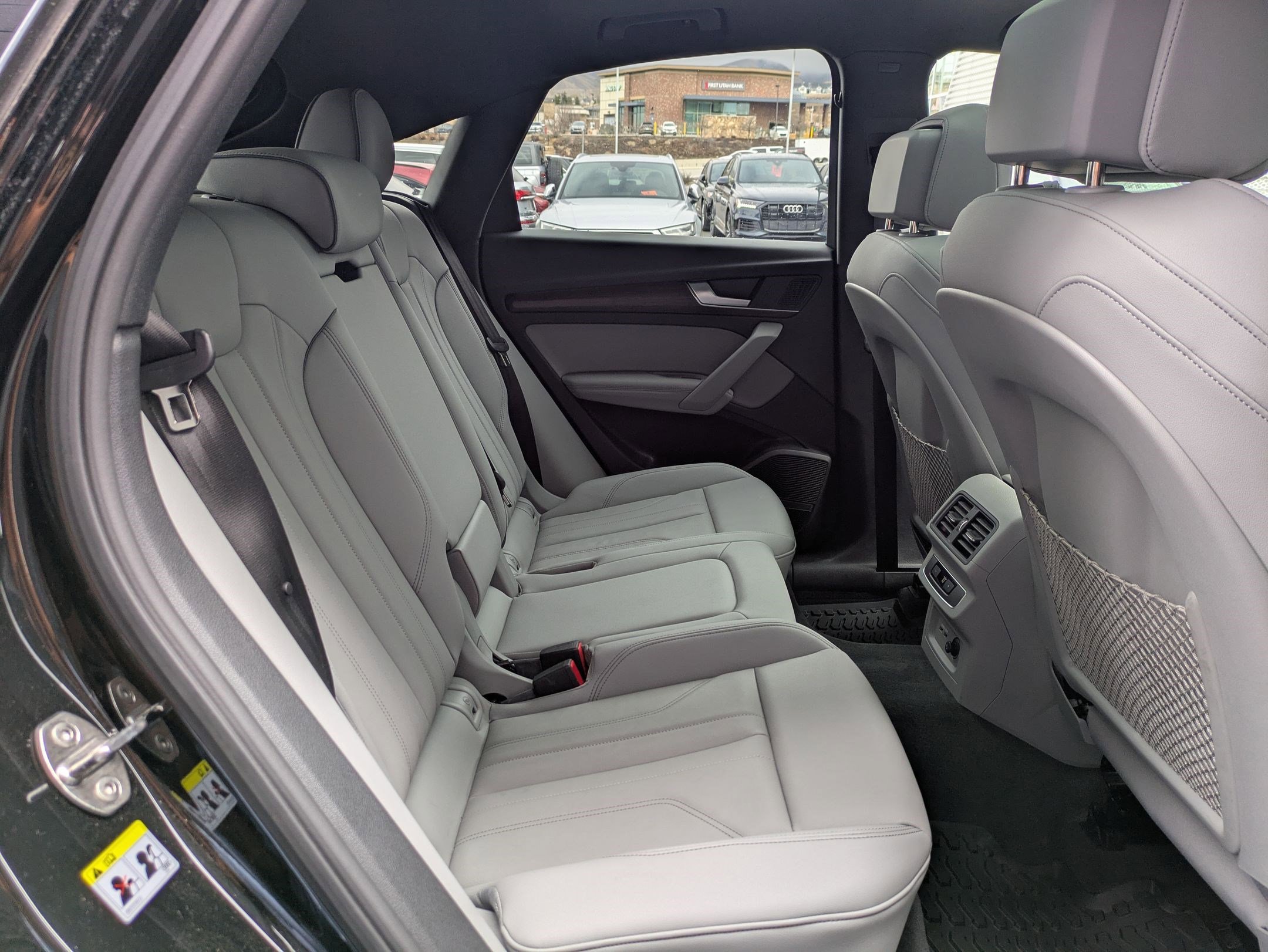 Certified 2025 Audi Q5 2.0T Premium Plus w/ Premium Plus Package image 28