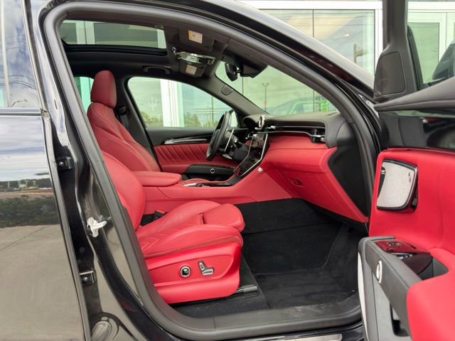 Used 2023 Maserati Grecale Modena AWD/4WD image 9