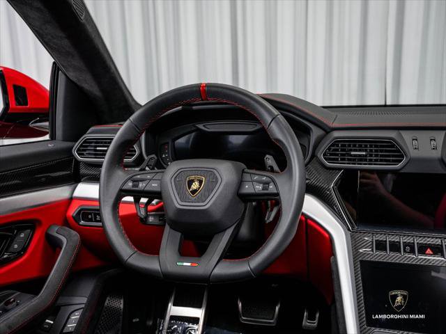 Used 2024 Lamborghini Urus S AWD/4WD image 32