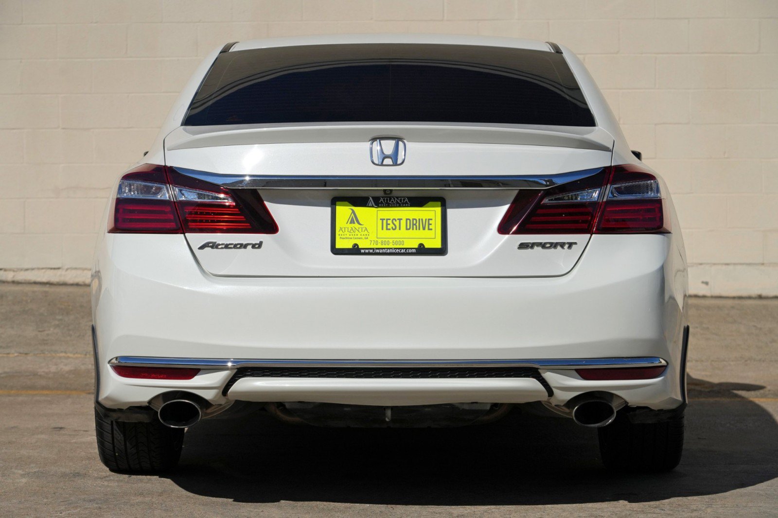 Used 2017 Honda Accord Sport image 10