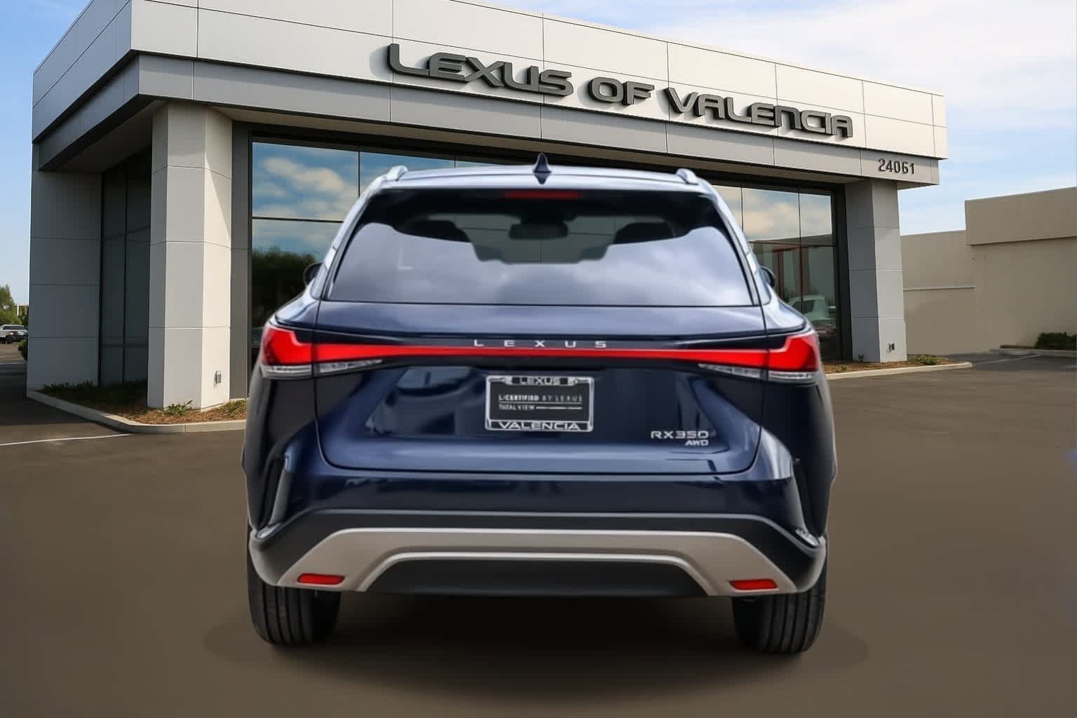 Used 2024 Lexus RX 350 Premium w/ Convenience Package AWD/4WD image 3