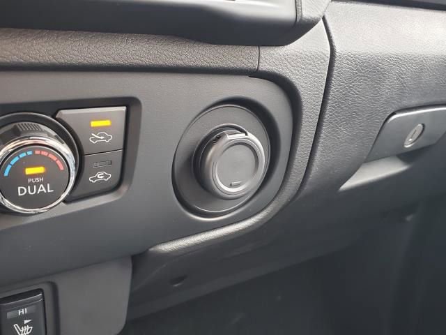 New 2026 Nissan Frontier SV image 33