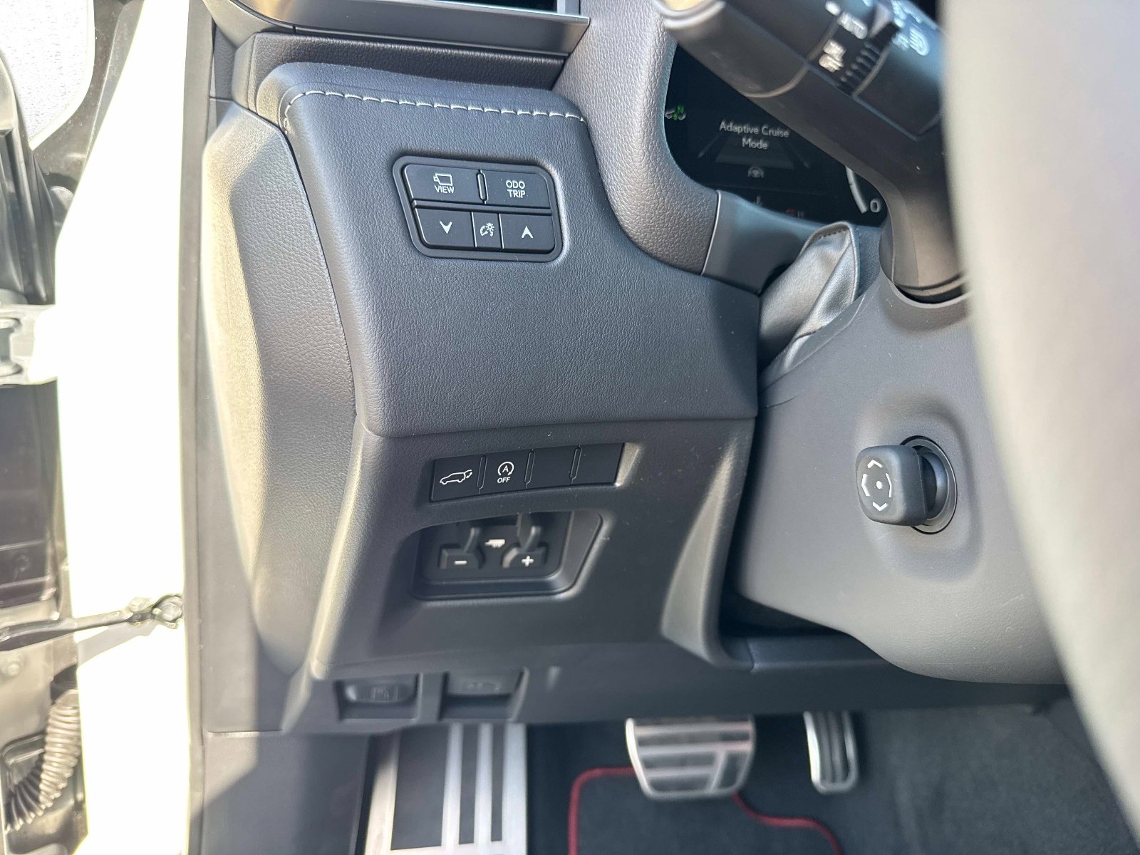 New 2026 Lexus LX 600 F Sport image 33