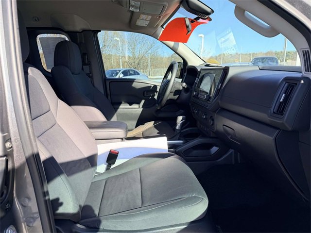 Used 2025 Nissan Frontier S w/ S Utility Package image 10
