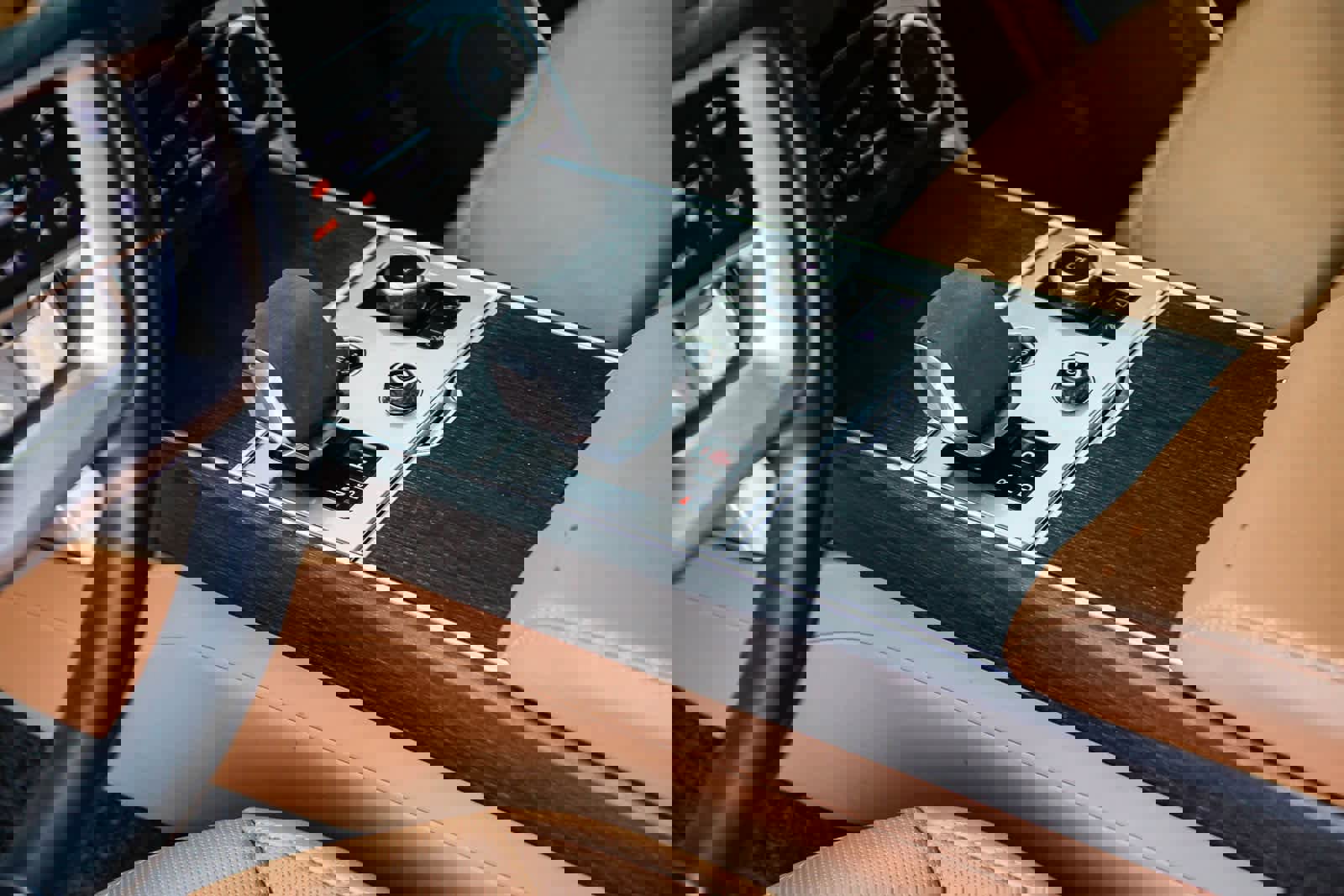 Used 2023 Land Rover Range Rover SE image 20