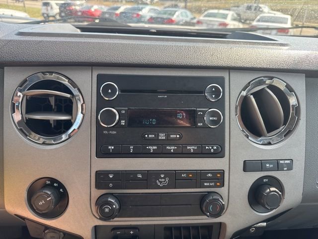 Used 2014 Ford F250 XLT w/ XLT Premium Package image 16