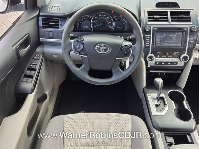 Used 2014 Toyota Camry LE FWD image 7