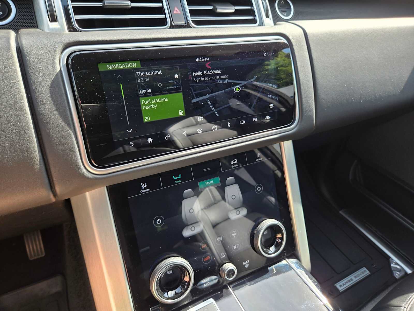 Used 2019 Land Rover Range Rover Supercharged AWD/4WD image 30