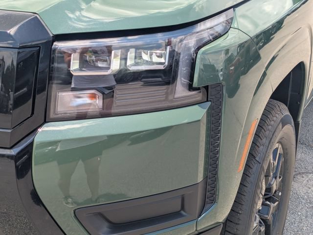 New 2026 Nissan Frontier SV w/ Tow Package RWD image 9