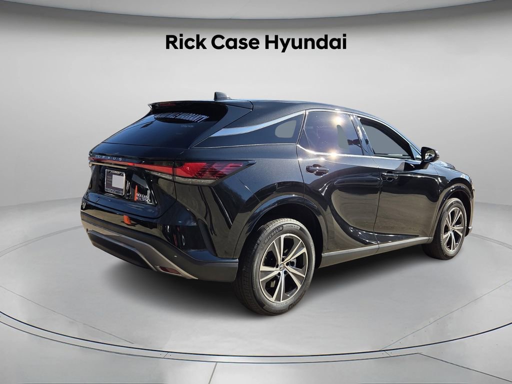 Used 2024 Lexus RX 350 FWD w/ Technology Package image 7