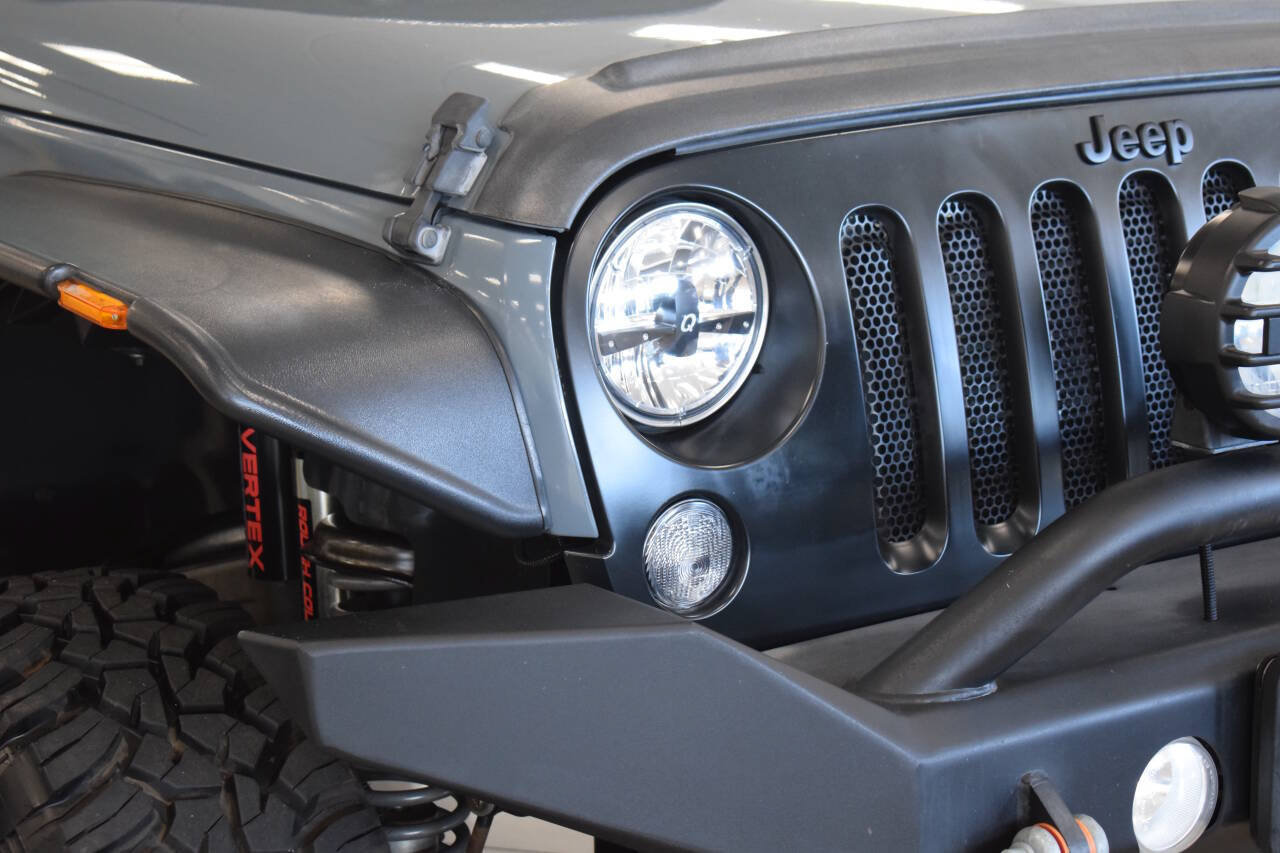 Used 2014 Jeep Wrangler Unlimited Sport w/ Quick Order Package 24S AWD/4WD image 14