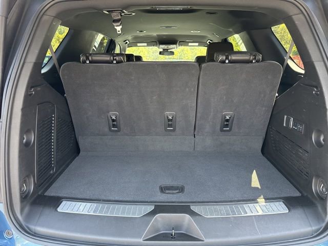 Used 2025 Chevrolet Tahoe Premier AWD/4WD image 27