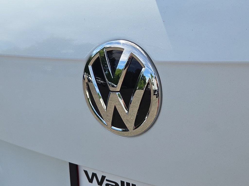 Used 2018 Volkswagen Tiguan SEL FWD image 29
