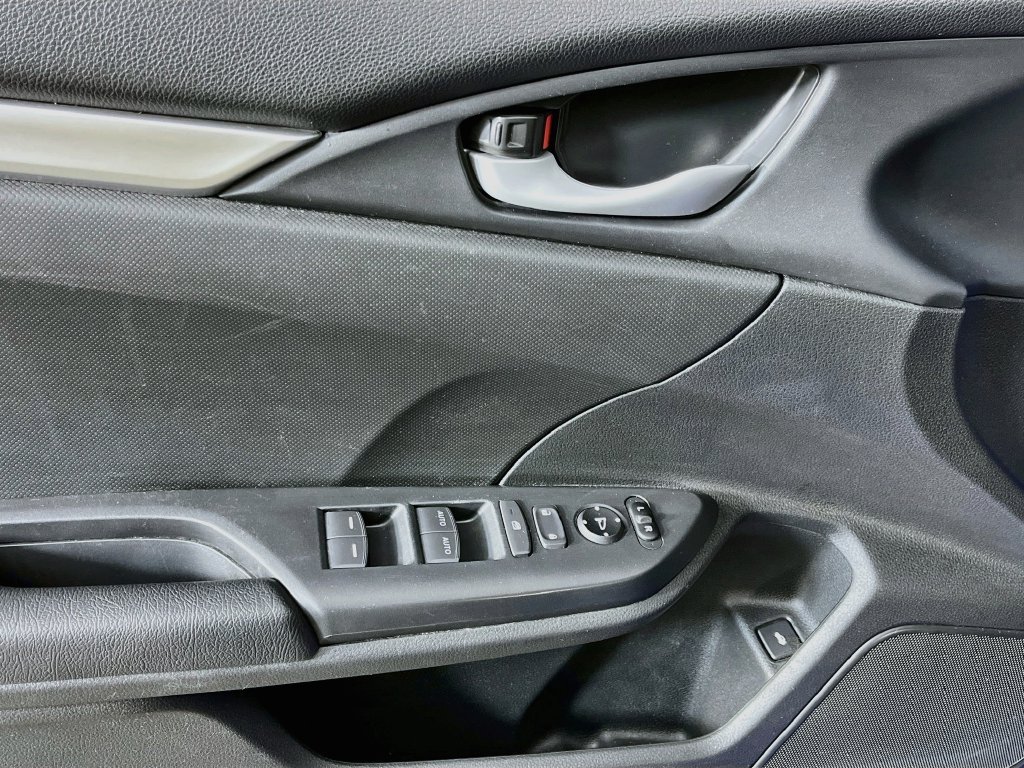 Used 2021 Honda Civic Sport image 21