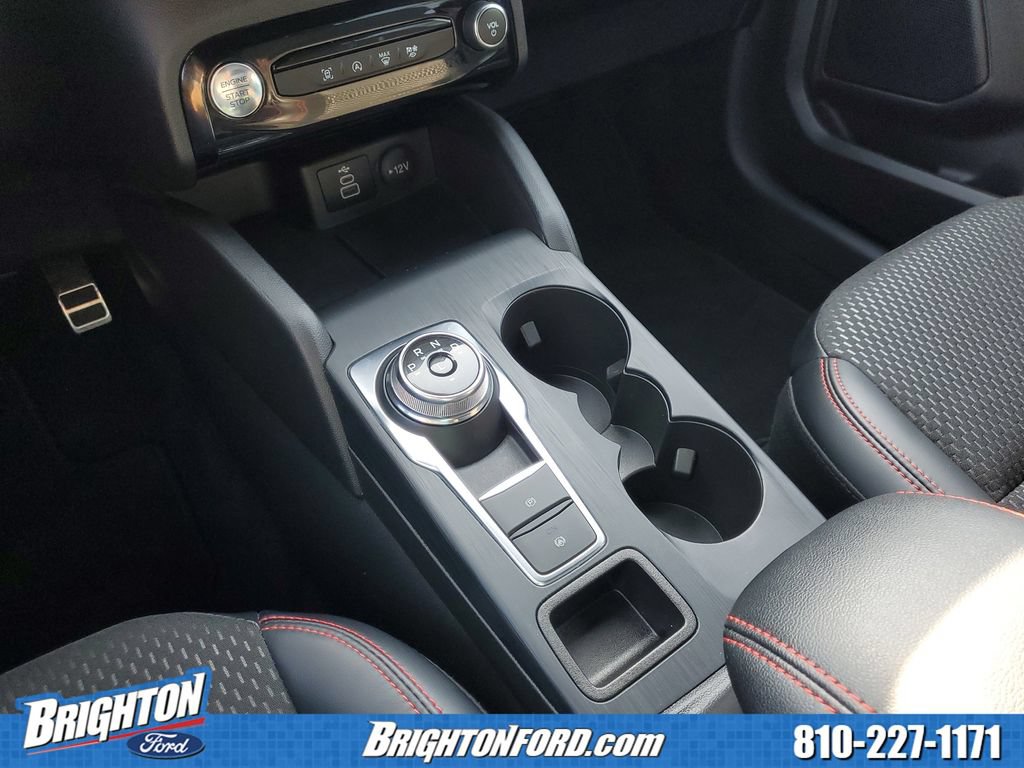 Used 2024 Ford Escape ST-Line w/ Tech Pack #1 AWD/4WD image 29