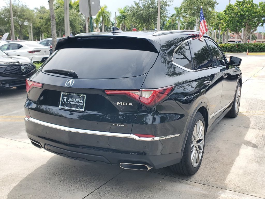 Used 2023 Acura MDX w/ Advance Package AWD/4WD image 7