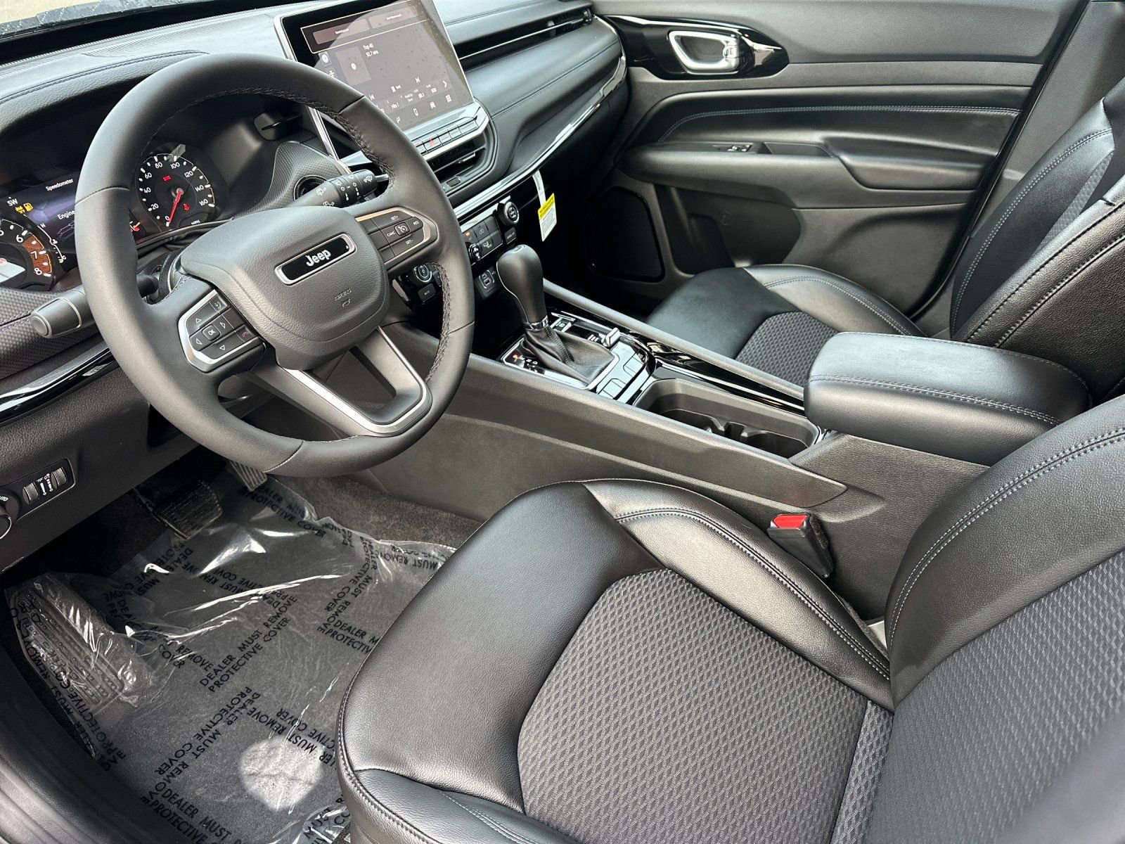 New 2026 Jeep Compass Latitude AWD/4WD image 9