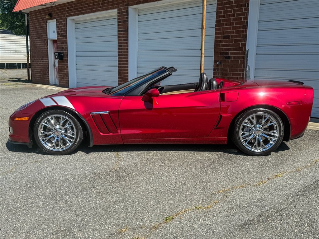 Used 2010 Chevrolet Corvette Grand Sport w/ Preferred Equipment Group RWD image 20