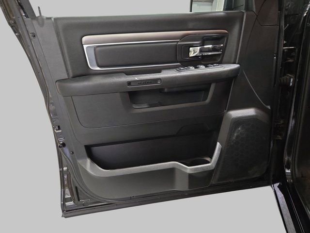 Used 2024 RAM 1500 Classic Warlock image 31