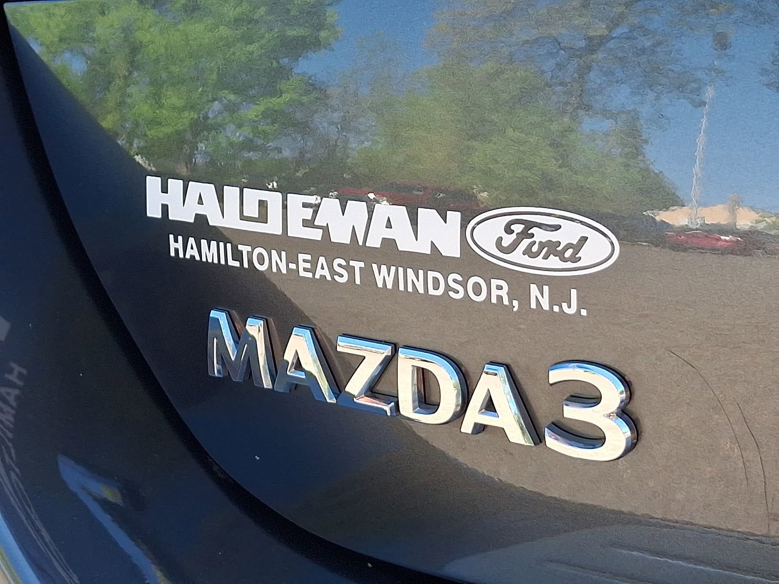 Used 2024 MAZDA MAZDA3 s FWD image 29