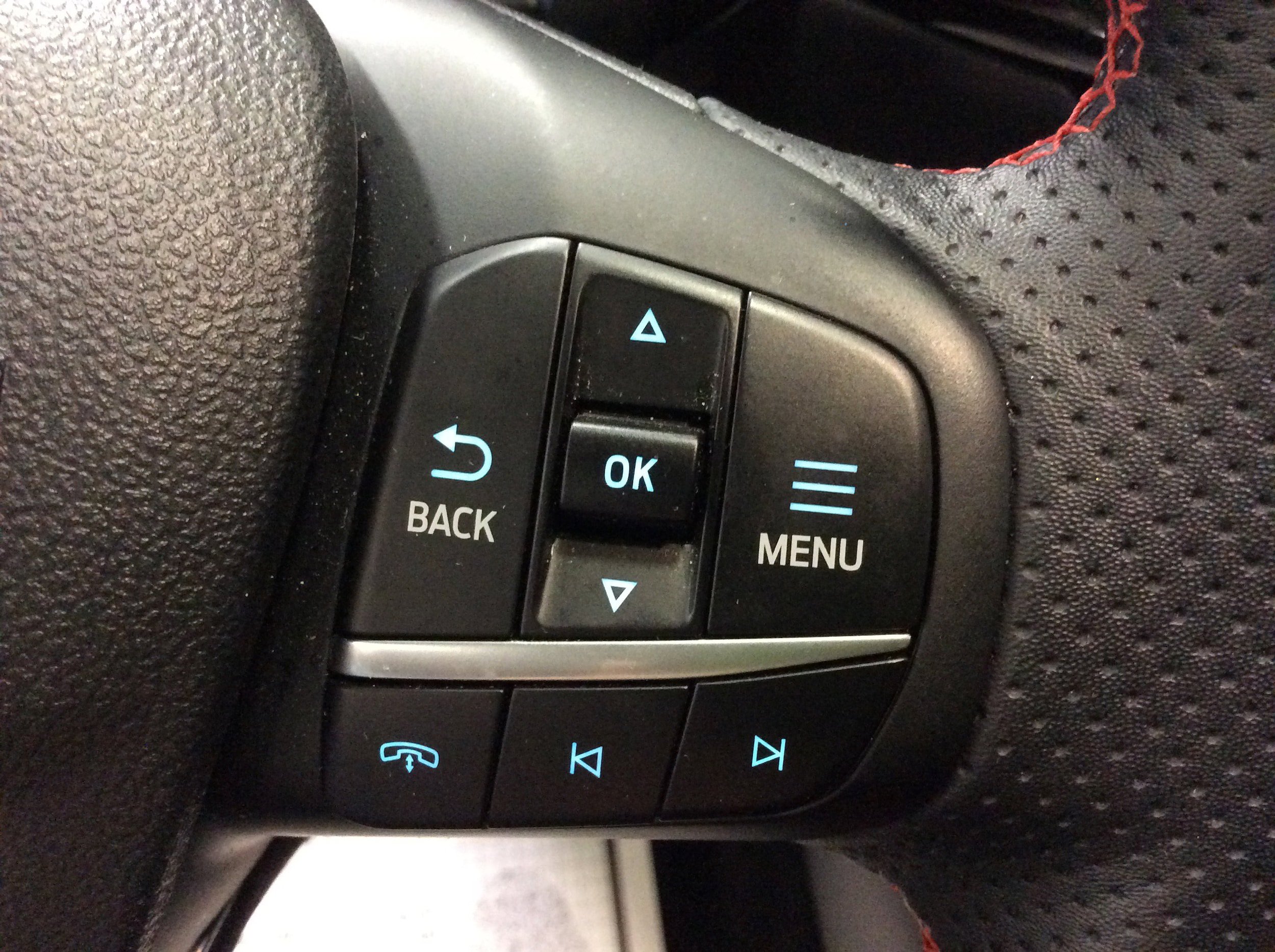 Used 2023 Ford Escape ST-Line w/ Tech Pack #1 AWD/4WD image 21