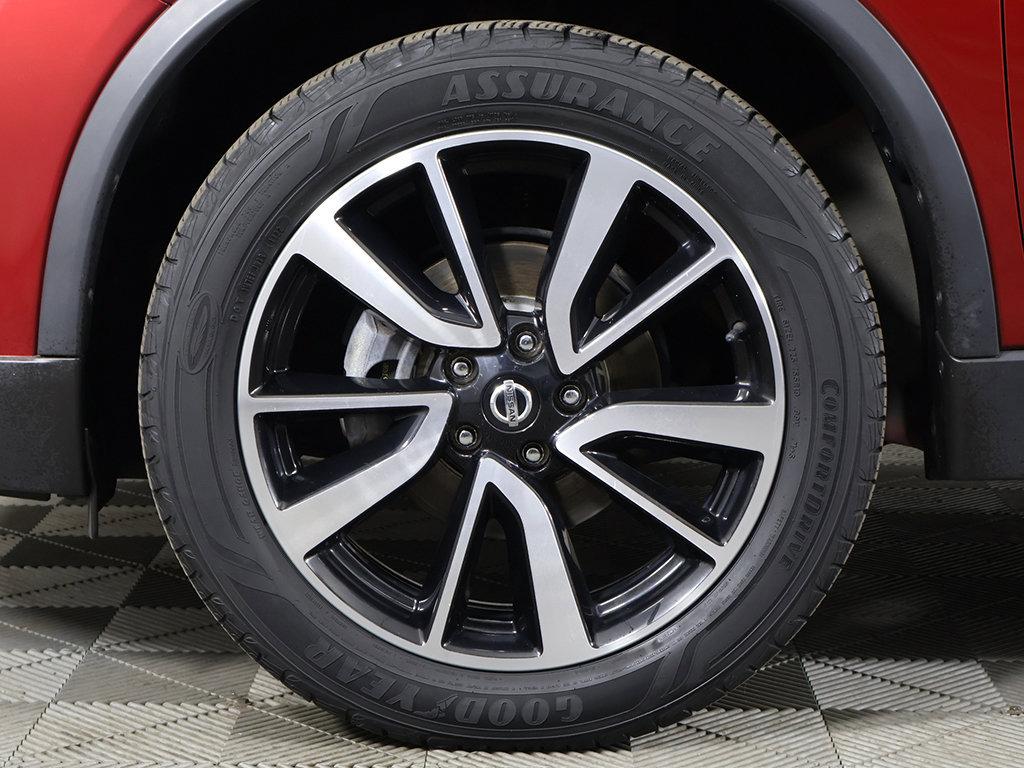 Used 2019 Nissan Rogue SL AWD/4WD image 21