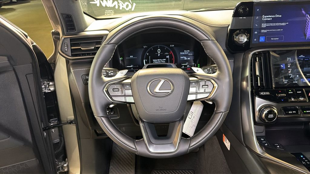 New 2026 Lexus LX 600 4WD w/ Luxury Package image 19