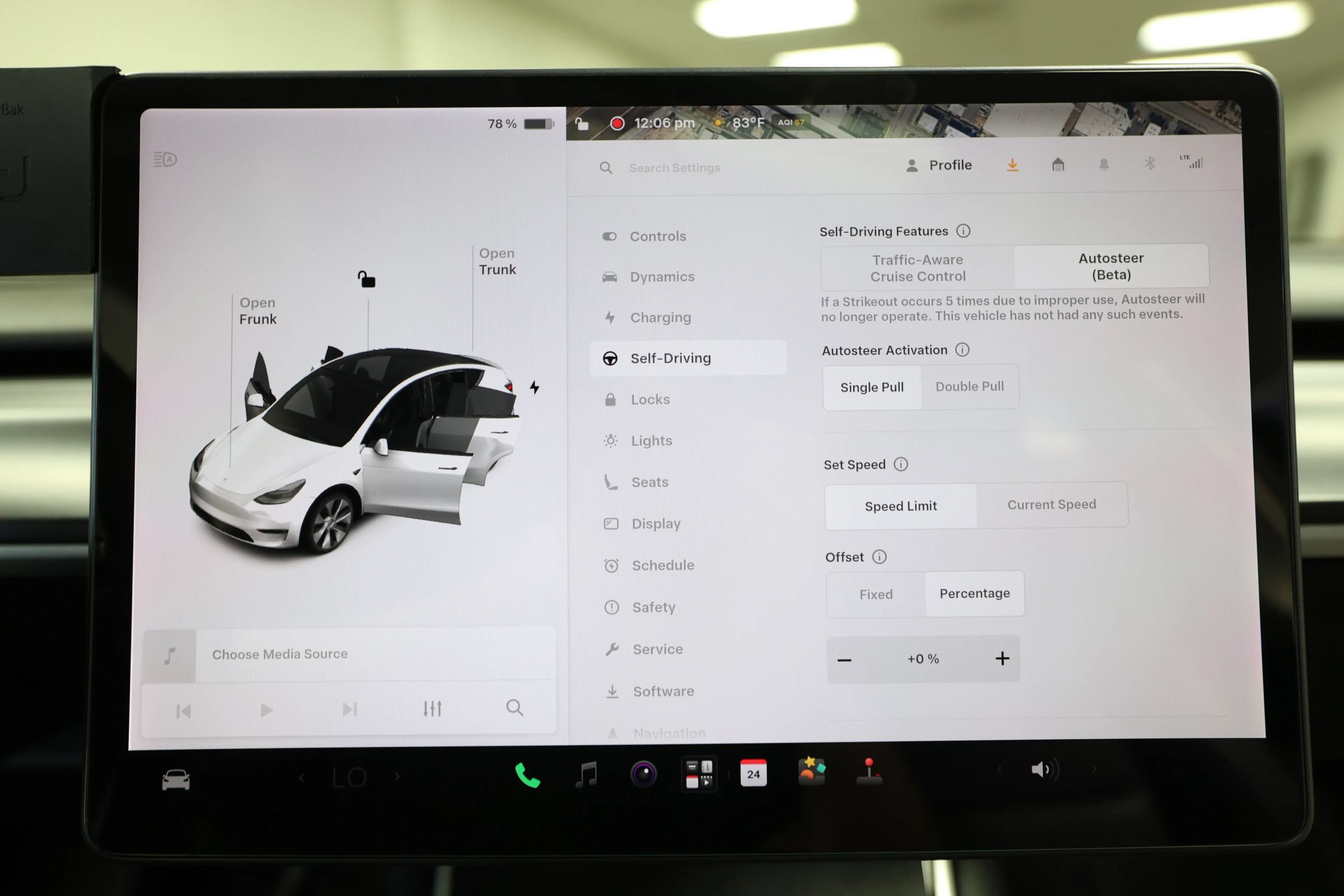Used 2021 Tesla Model Y Long Range AWD/4WD image 55
