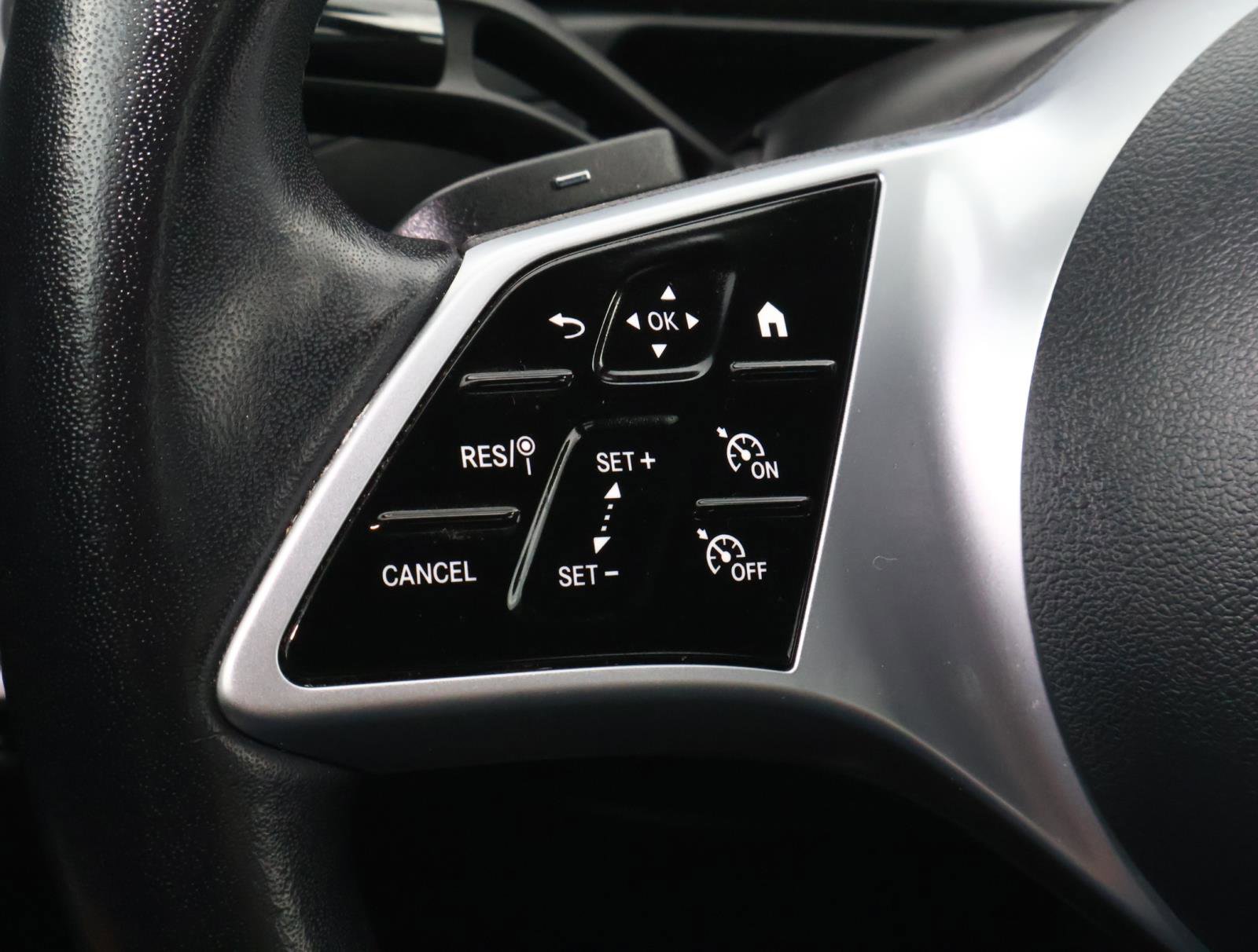 Used 2024 Mercedes-Benz C 300 4MATIC Sedan image 23