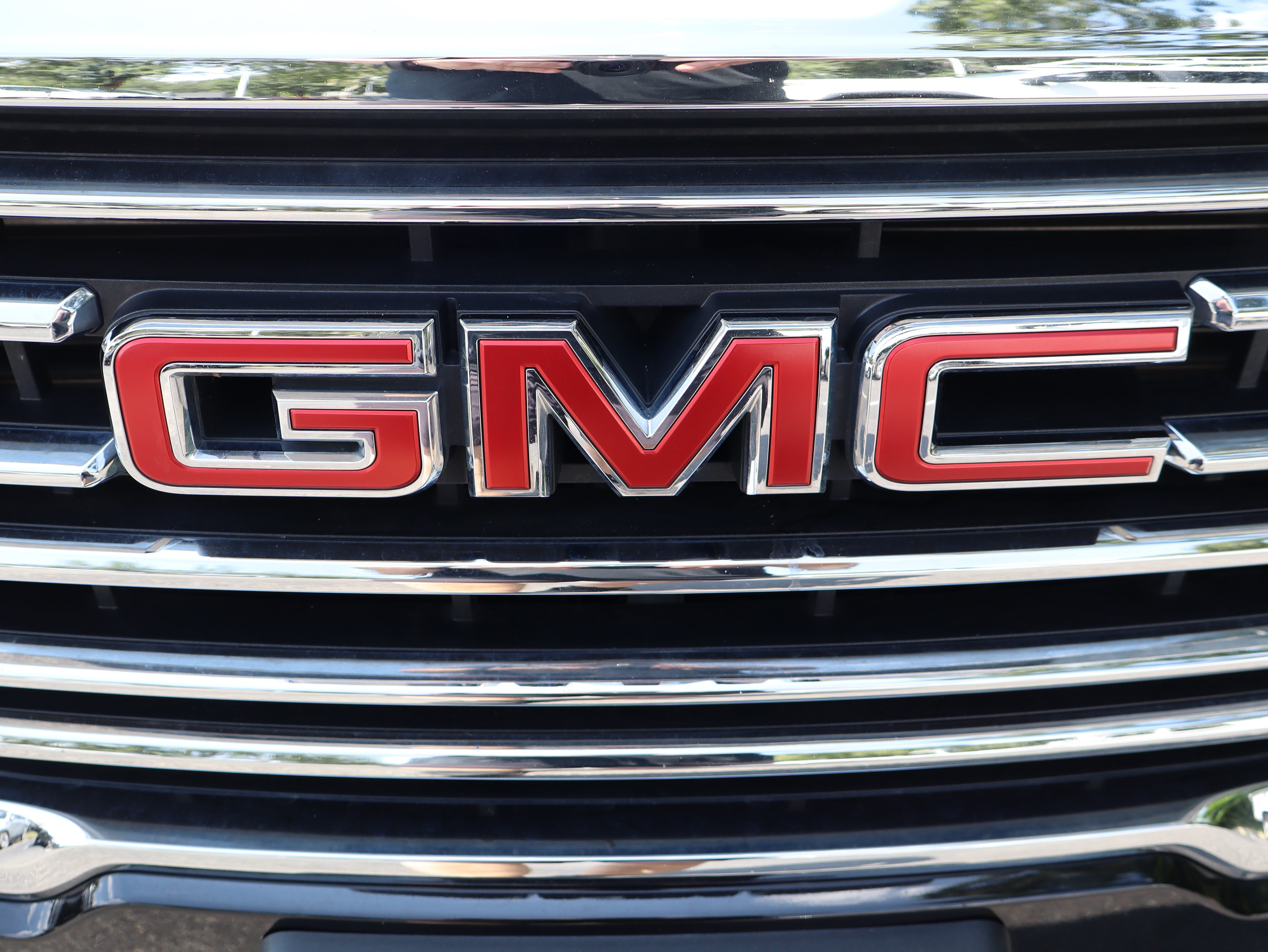 Used 2024 GMC Terrain SLT AWD/4WD image 53
