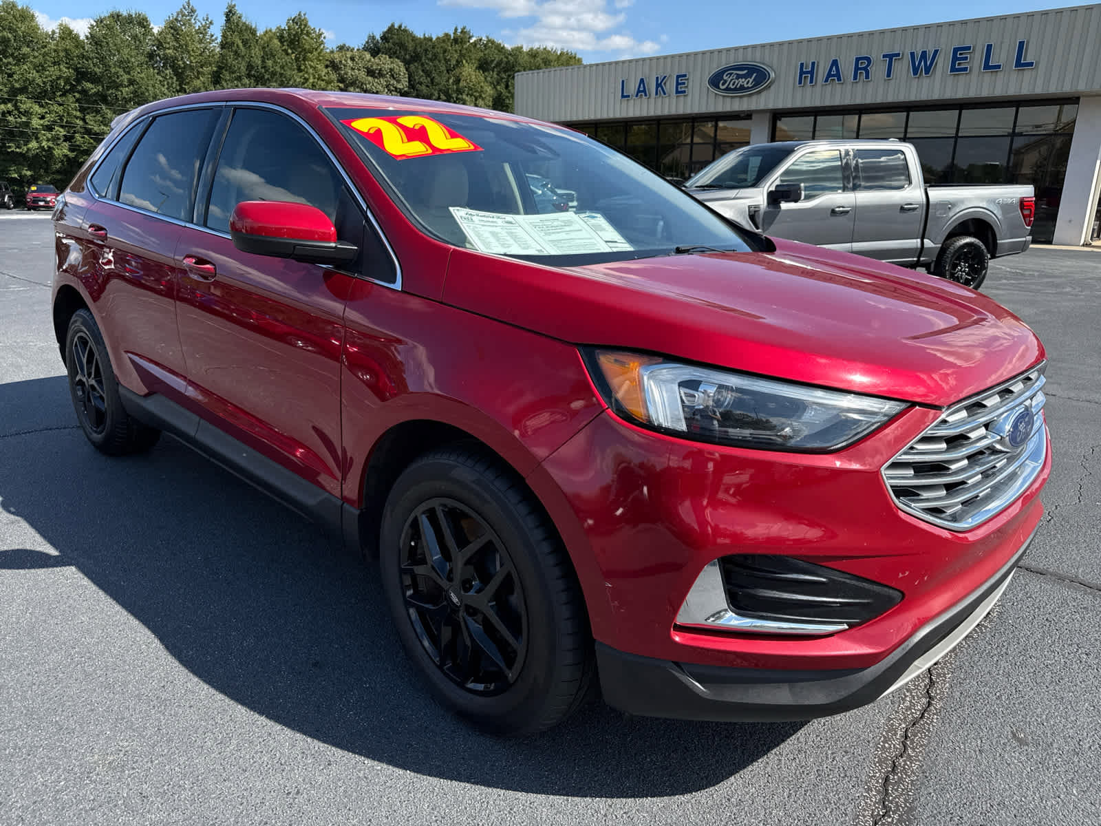 Used 2022 Ford Edge SEL
