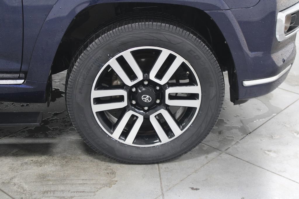 Used 2016 Toyota 4Runner Limited image 13